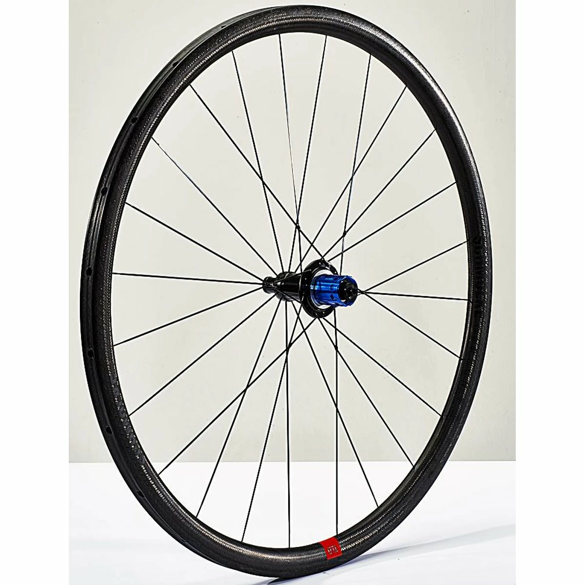 Schmolke Carbon Laufradsatz Schmolke SL 30 T, Ab Ca. 975 Gramm - Image 4