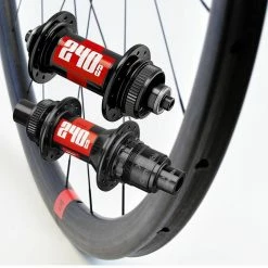 Schmolke Carbon Laufradsatz Schmolke SL 30 T Disc - DT Swiss, Ab Ca. 1.100 Gramm